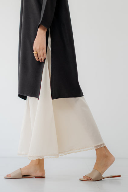 Scallop pants