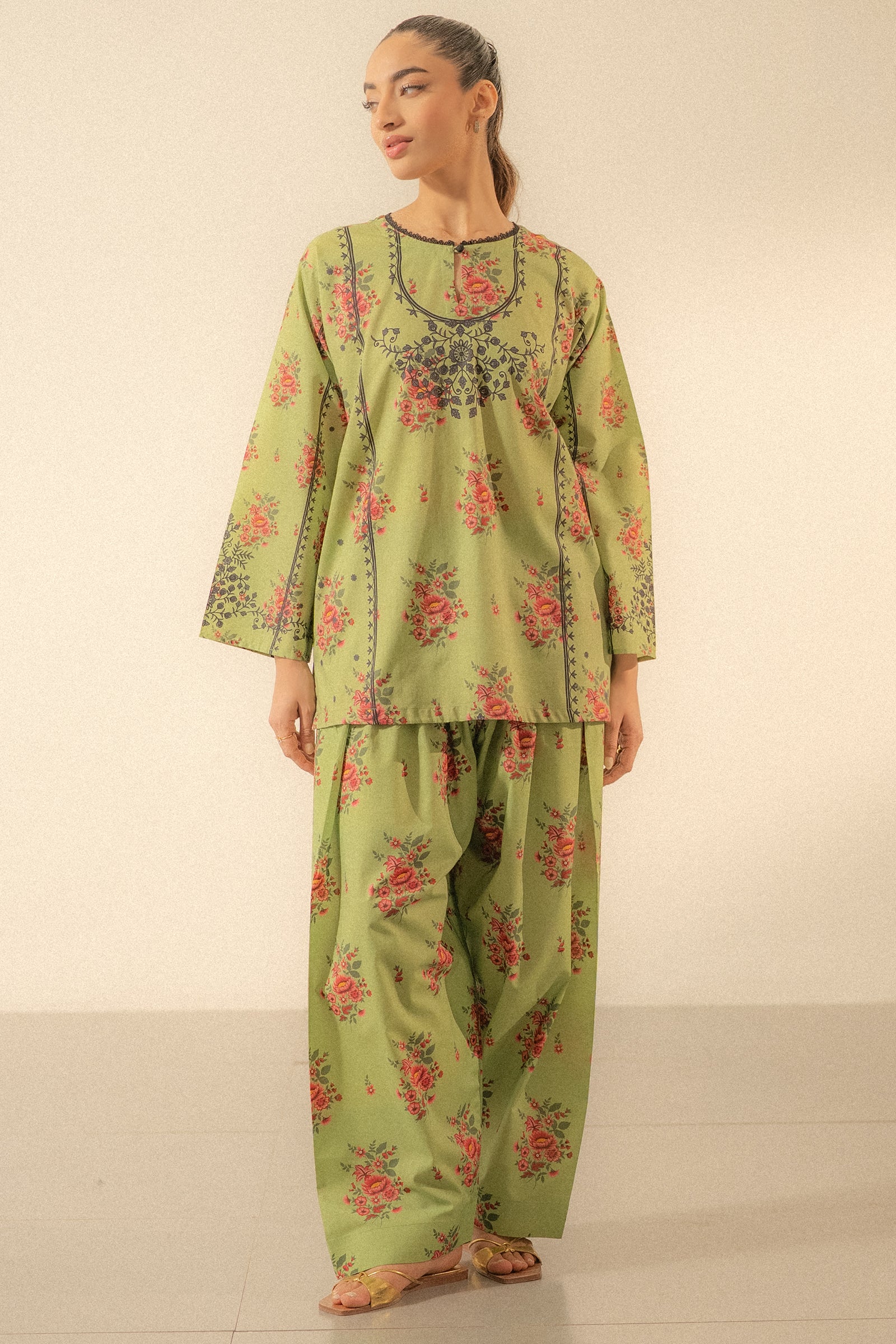 Folklore 2 Piece
