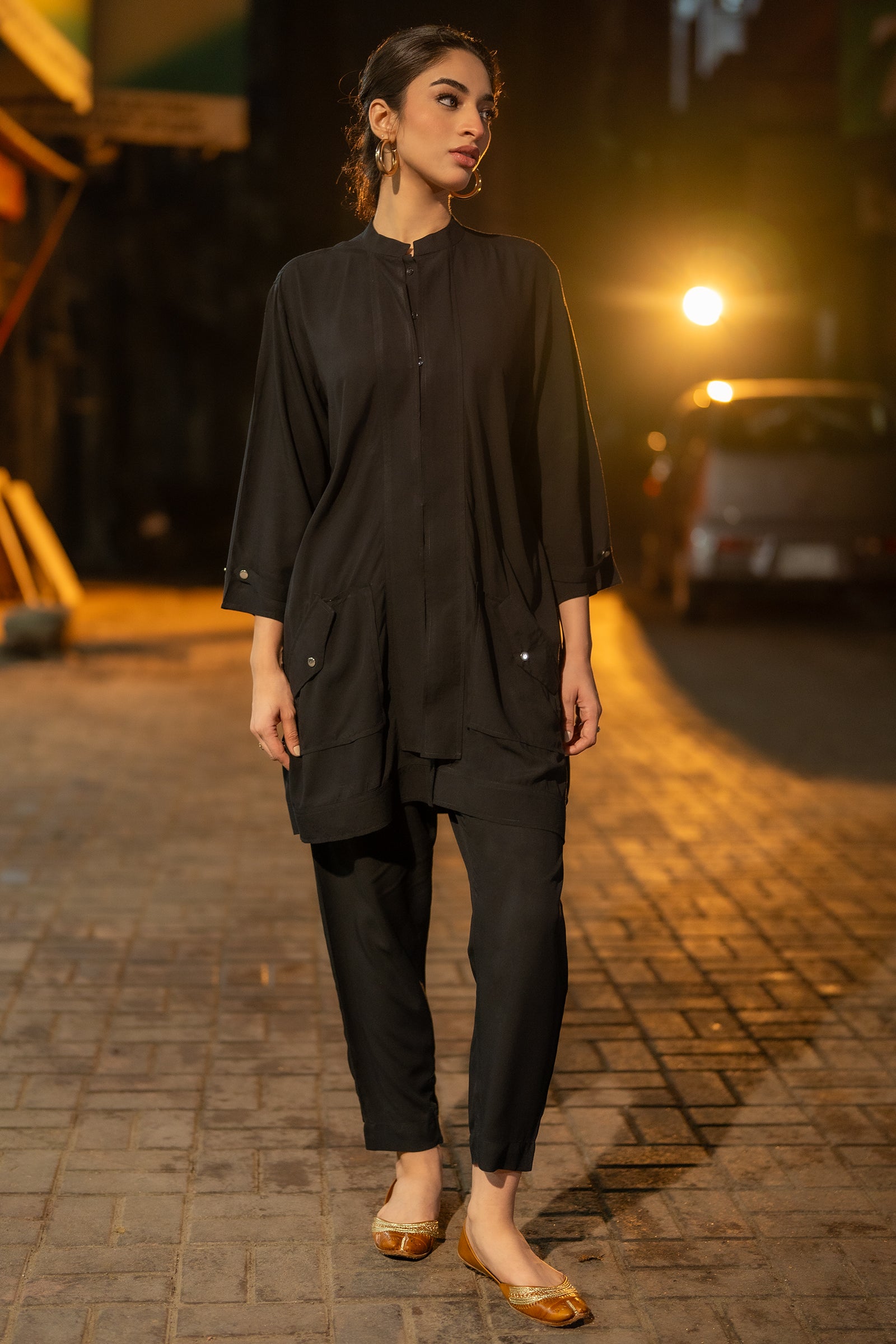 Overlapped 2 piece