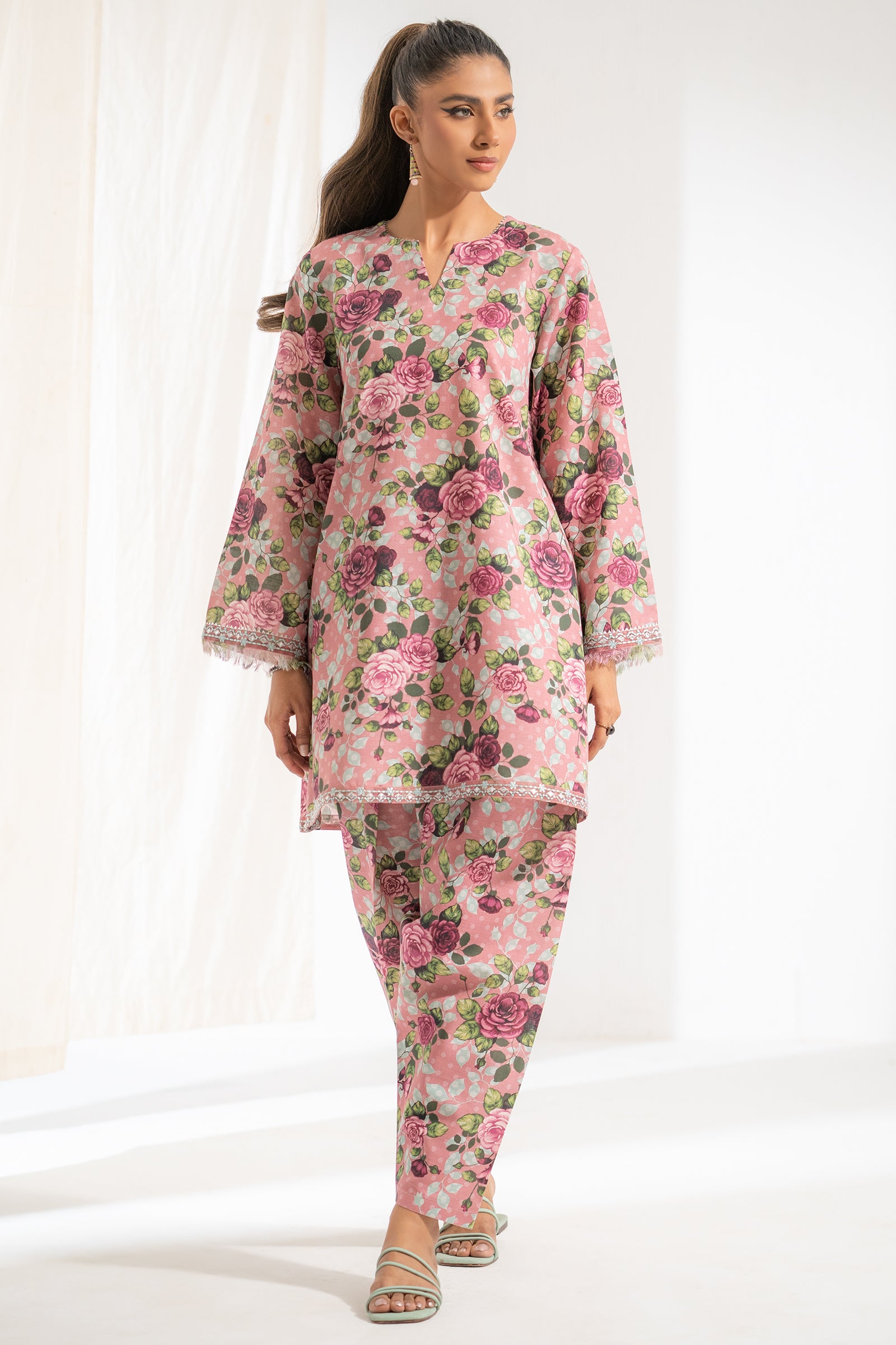 Masterpiece 2 piece