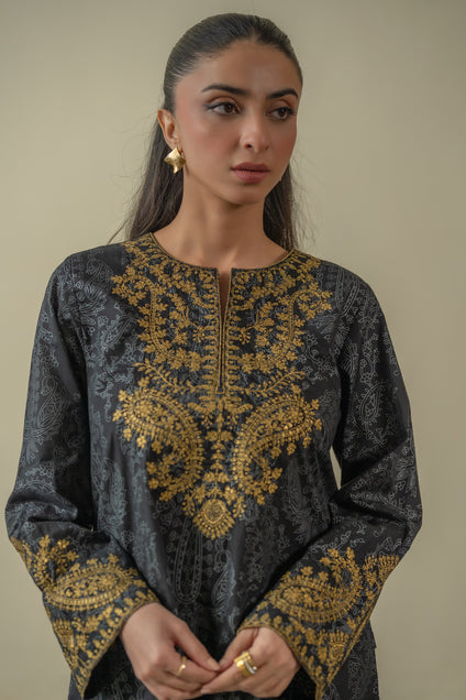 Gold paisley 2 piece