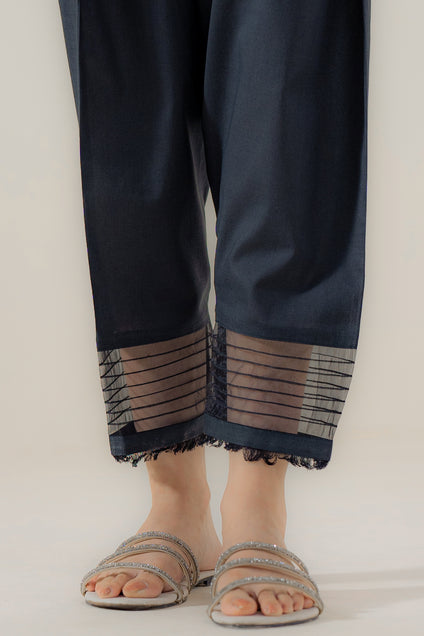 Lace Pleated